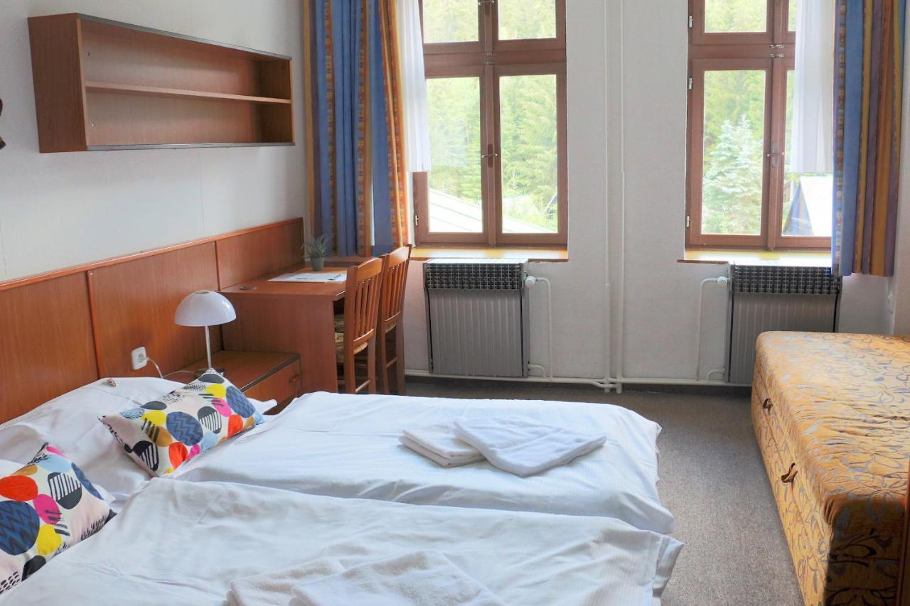 Hotel Maredis Kořenov Zimmer foto